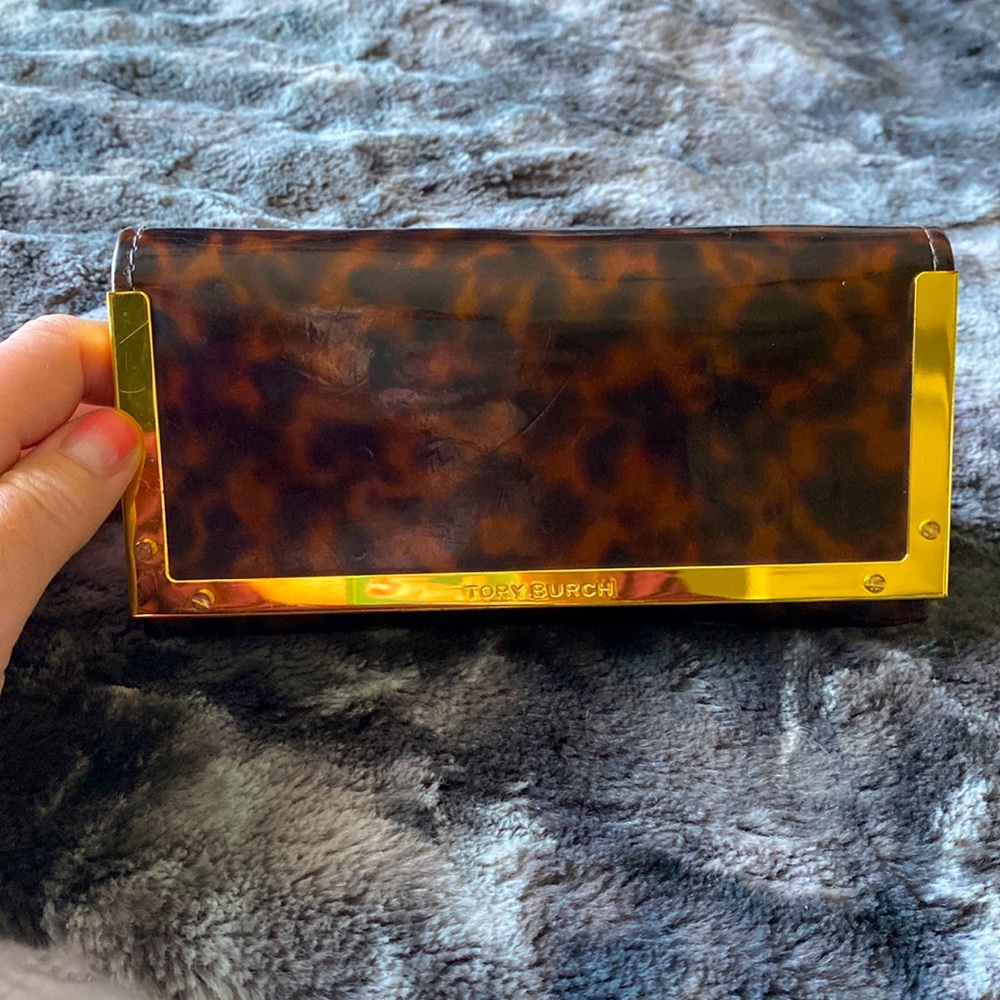 Tory Burch sunglass case
